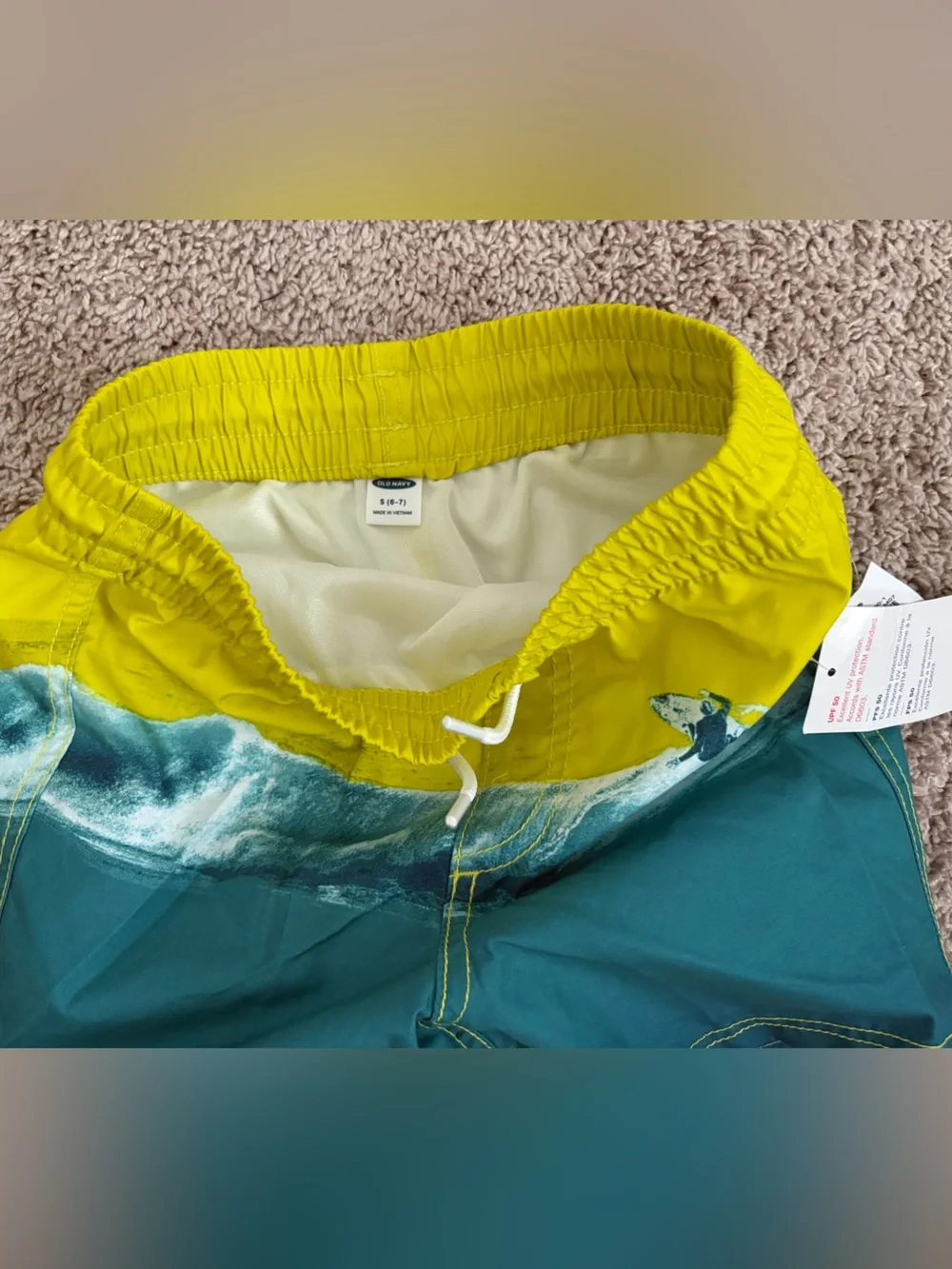 Boys Old Navy swim trunks S/6-7 NWT